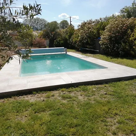 Apartament De A La Campagne *